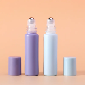 ขวดพิมเสนน้ำ แบบมีลูกกลิ้ง 8 mL